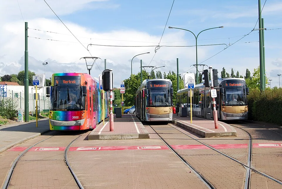 Trams an der P+R-Endstelle Stalle in Brüssel