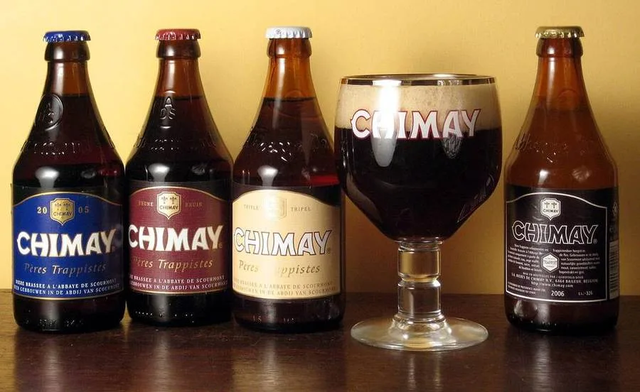 Chimay-Trappistenbiere und passendes Glas