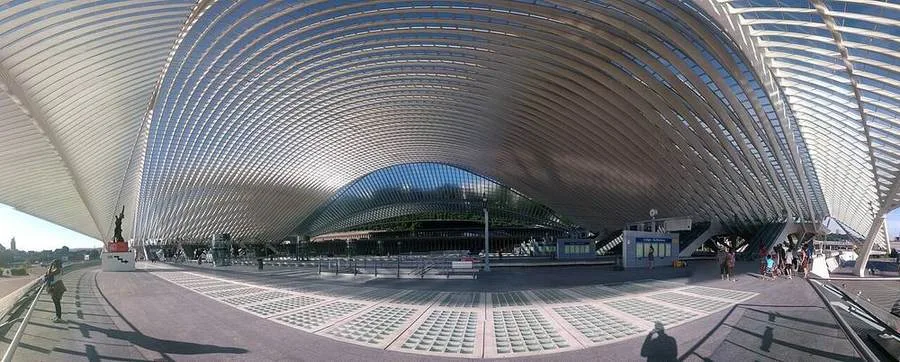 Panorama des Bahnhofs Liège-Guillemins
