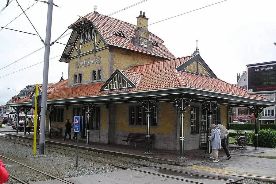 Historisches Straßenbahngebäude in De Haan