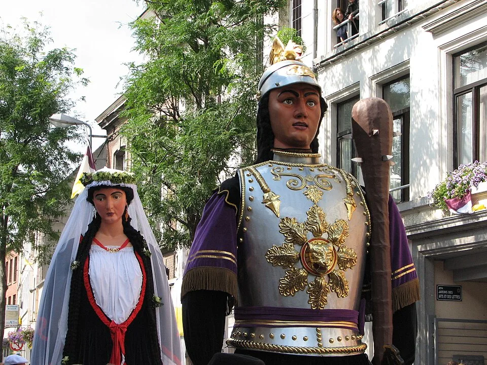 Die Riesen Goliath und seine Frau bei der Ducasse von Ath