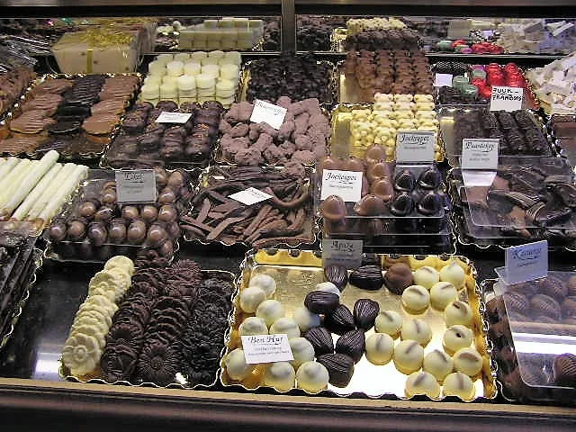 Pralinen in einem Antwerpener Schokoladengeschäft